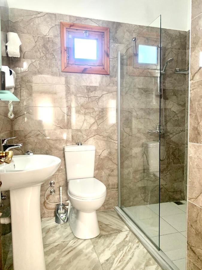 Villa Lembos Hotel Karpaz Rizokarpaso Kültér fotó